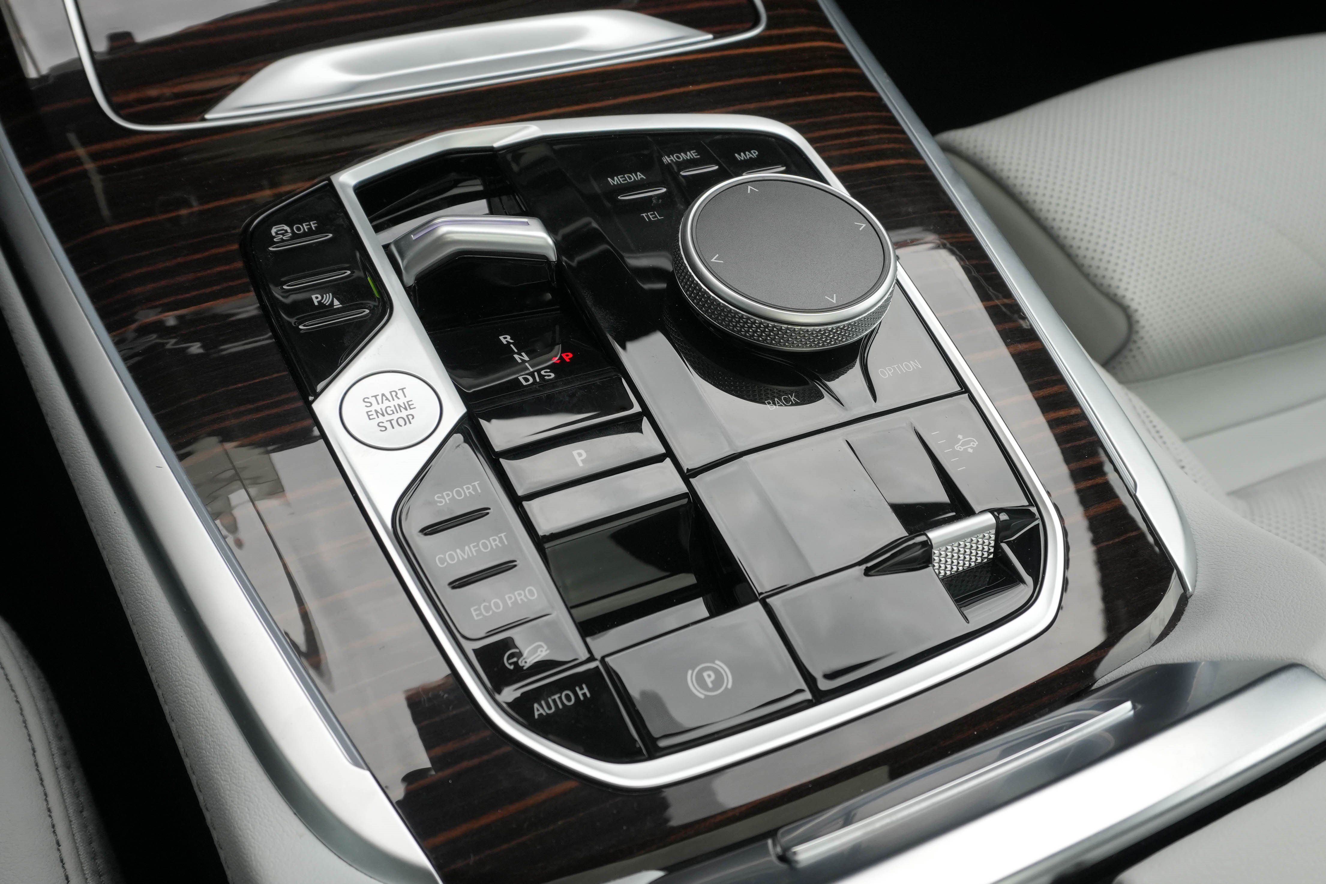 Certified 2026 BMW X7 xDrive40i AWD/4WD image 27