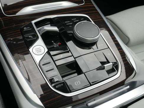 Certified 2026 BMW X7 xDrive40i AWD/4WD image 27