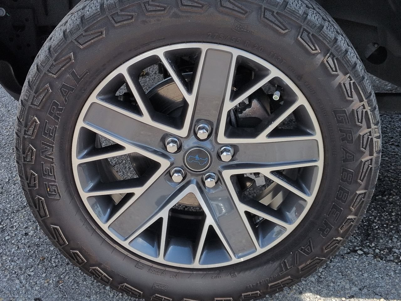 Used 2024 Jeep Wrangler High Altitude AWD/4WD image 11