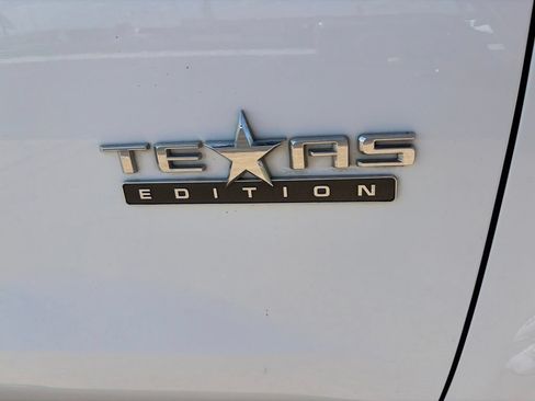 Used 2022 Chevrolet Silverado 1500 RST AWD/4WD image 15