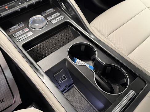 New 2026 Lincoln Nautilus Premier image 16