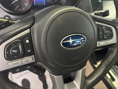 Used 2017 Subaru Legacy 2.5i Premium AWD/4WD image 17