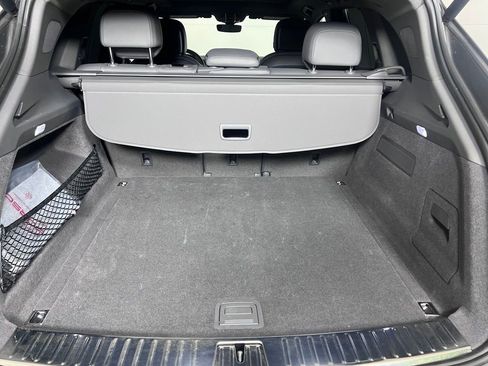 Certified 2023 Porsche Cayenne AWD/4WD image 16