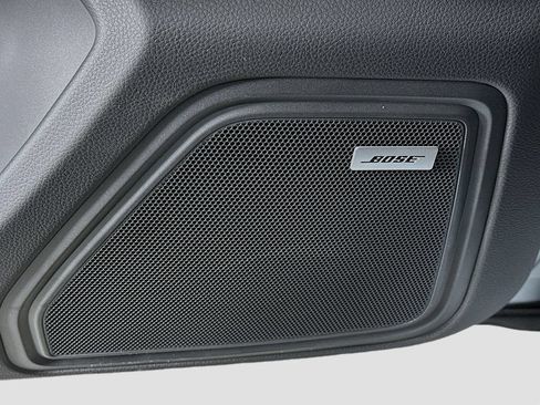 Certified 2026 Porsche Macan AWD/4WD image 21