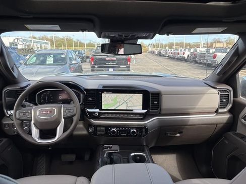 New 2026 GMC Sierra 1500 SLT w/ SLT Premium Plus Package AWD/4WD image 2