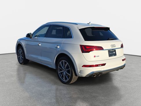 Used 2025 Audi SQ5 Premium Plus w/ Premium Plus Package image 7