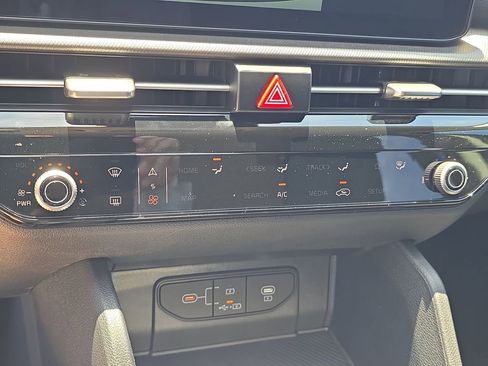 New 2026 Kia Sportage LX AWD/4WD image 24