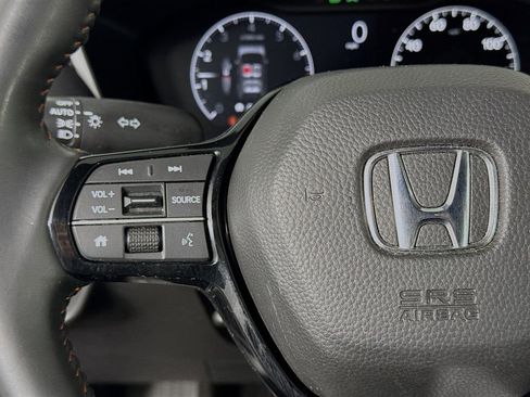 Certified 2025 Honda HR-V Sport image 14