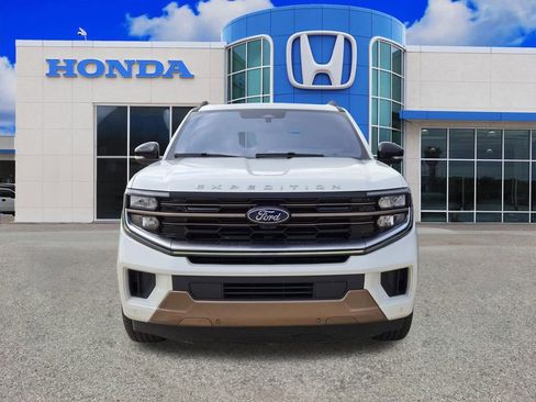 Used 2025 Ford Expedition Max King Ranch image 4