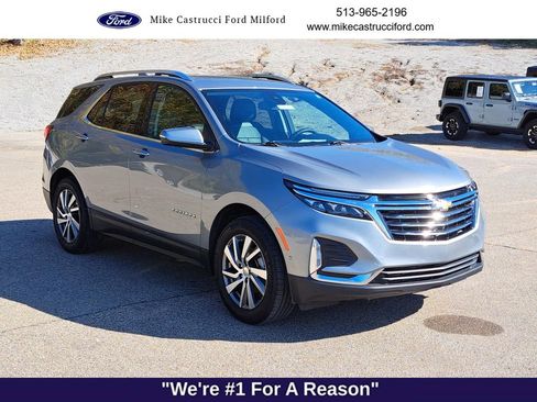 Used 2023 Chevrolet Equinox Premier image 7