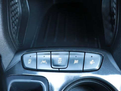 Used 2025 Chevrolet TrailBlazer LT FWD image 18
