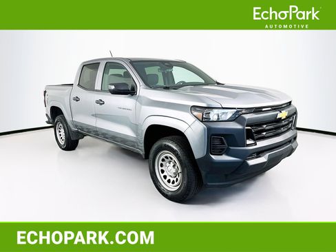 Used 2024 Chevrolet Colorado W/T image 1