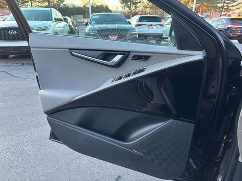 Used 2024 Kia Niro Wave image 16