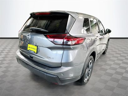 Used 2024 Nissan Rogue SV