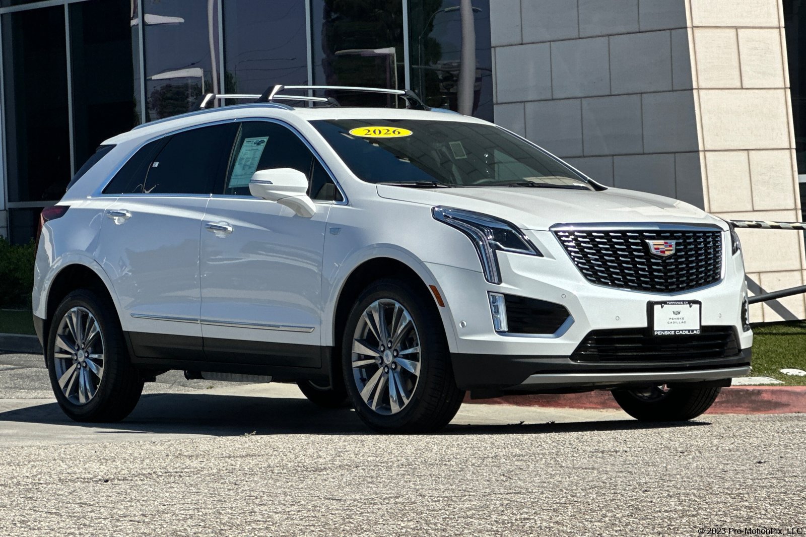 Used 2026 Cadillac XT5 Premium Luxury FWD image 1