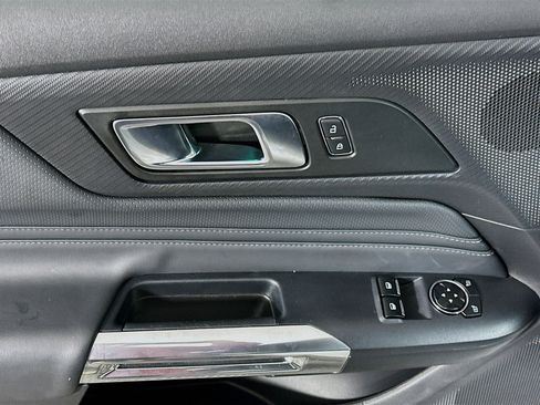 Used 2024 Ford Mustang Premium image 15