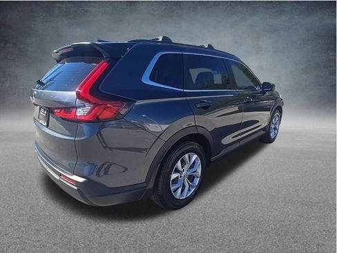 Used 2023 Honda CR-V LX image 5