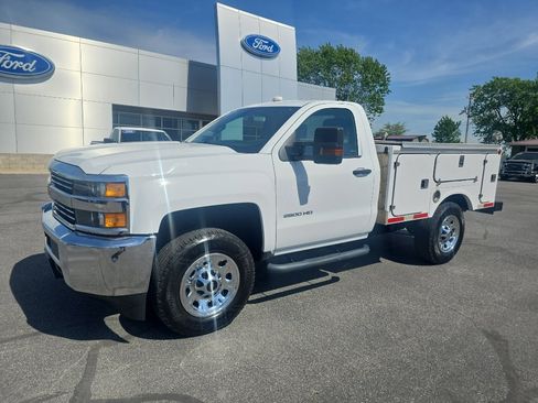 Used 2017 Chevrolet Silverado 2500 W/T w/ WT Fleet Convenience Package RWD image 3