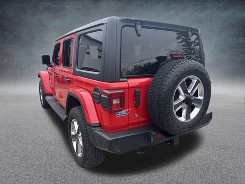 Used 2019 Jeep Wrangler Unlimited Sahara image 9