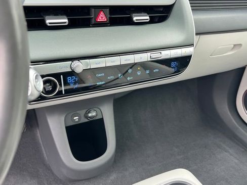Used 2023 Hyundai Ioniq 5 Limited image 21