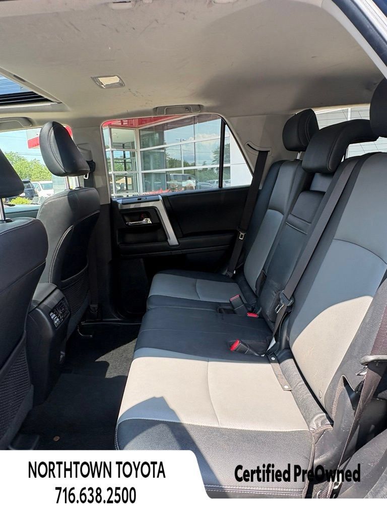 Used 2023 Toyota 4Runner SR5 Premium w/ Moonroof Package AWD/4WD image 17