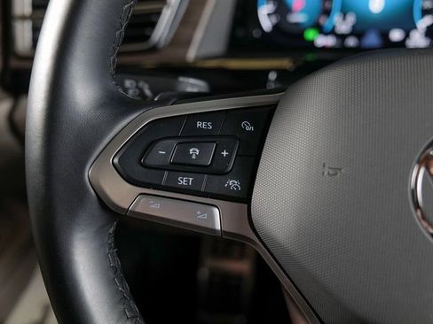 Used 2024 Volkswagen Atlas SEL Premium R-Line AWD/4WD image 19