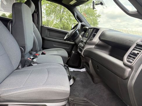 Used 2022 RAM 2500 Tradesman AWD/4WD image 31