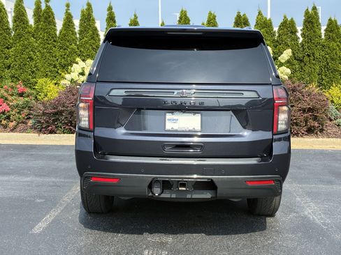 Used 2022 Chevrolet Tahoe Z71 w/ Luxury Package AWD/4WD image 9