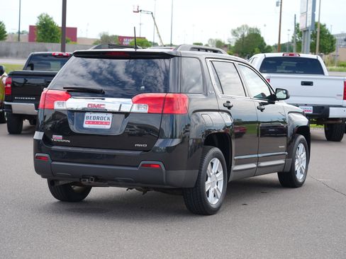 Used 2013 GMC Terrain SLE w/ Convenience Package AWD/4WD image 3