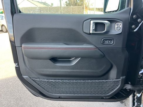 New 2026 Jeep Gladiator Rubicon image 9