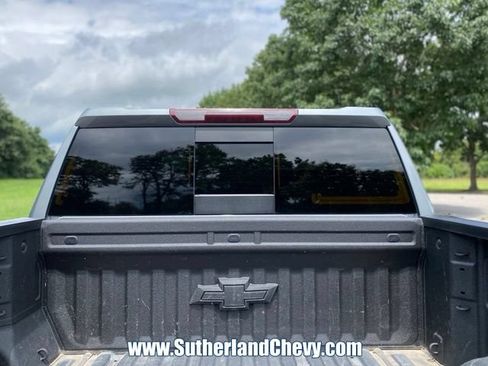 Used 2024 Chevrolet Silverado 1500 LTZ AWD/4WD image 14