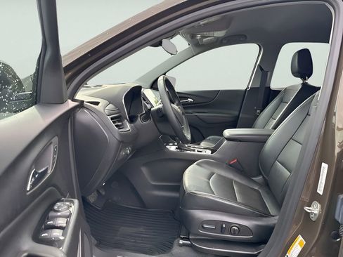 Used 2024 Chevrolet Equinox Premier image 20