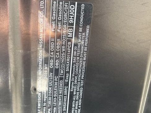 Used 2025 Nissan Altima 2.5 SV FWD image 18