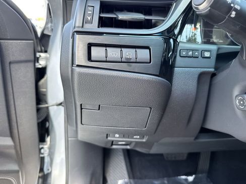Used 2022 Lexus ES 350 Ultra Luxury FWD image 58