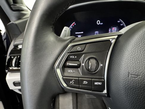 Certified 2026 Acura MDX SH-AWD w/ Technology Package image 18