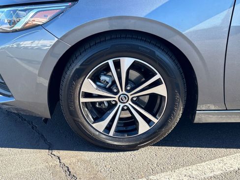 Used 2023 Nissan Sentra SV image 11