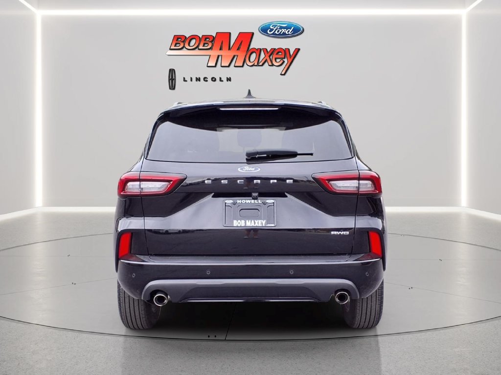 Used 2024 Ford Escape ST-Line w/ Tech Pack #1 AWD/4WD image 6