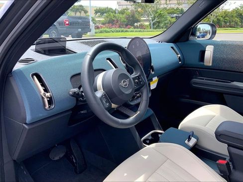 Certified 2025 MINI Cooper Countryman S AWD/4WD image 15