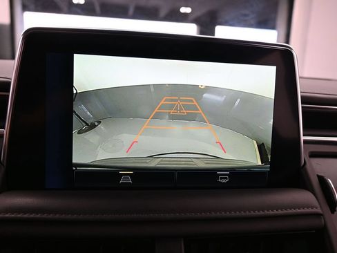 Used 2024 Chevrolet Tahoe LT RWD image 21