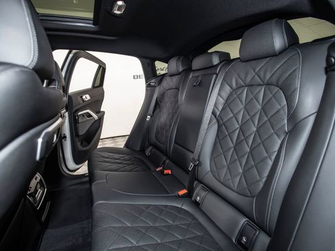 Used 2024 BMW X6 xDrive40i w/ Premium Package AWD/4WD image 43