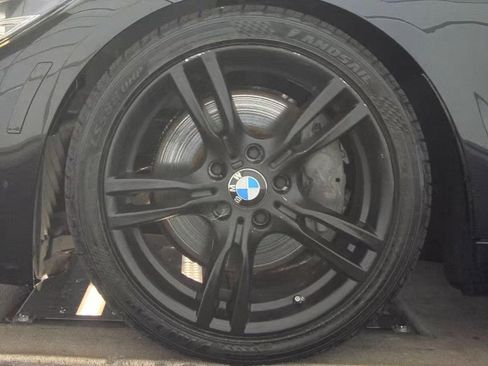 Used 2019 BMW 440i xDrive Coupe w/ M Sport Package image 9