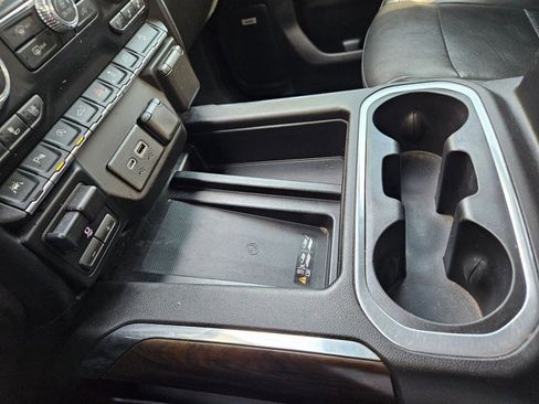 Used 2019 GMC Sierra 1500 SLT w/ SLT Premium Plus Package image 15