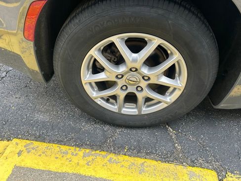 Used 2023 Chrysler Pacifica Touring-L FWD image 30
