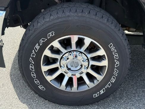 Used 2021 Ford F350 Lariat w/ Lariat Value Package image 11