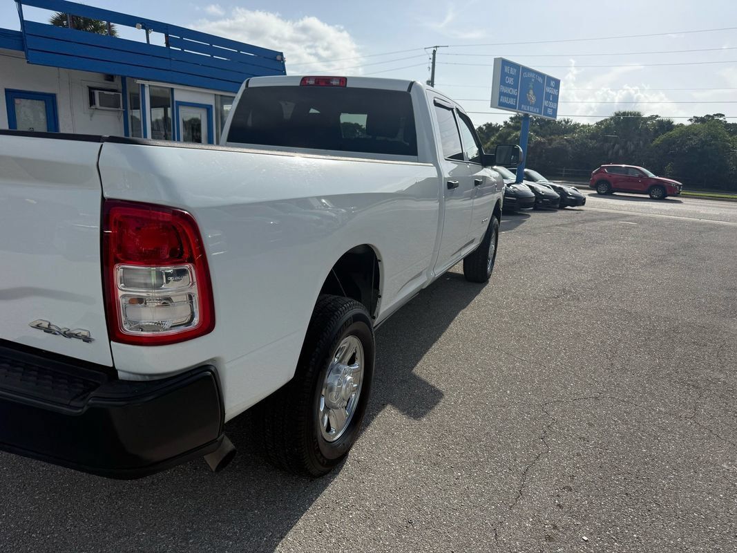 Used 2022 RAM 3500 Tradesman AWD/4WD image 19
