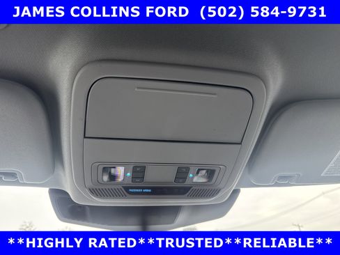 Certified 2023 Ford Explorer XLT RWD image 26