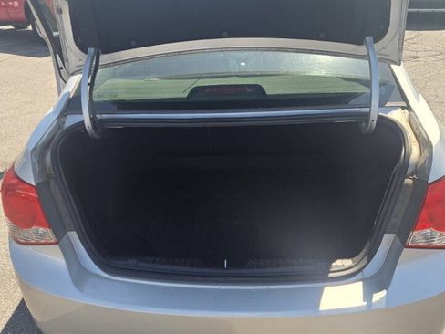 Used 2014 Chevrolet Cruze LT FWD image 13