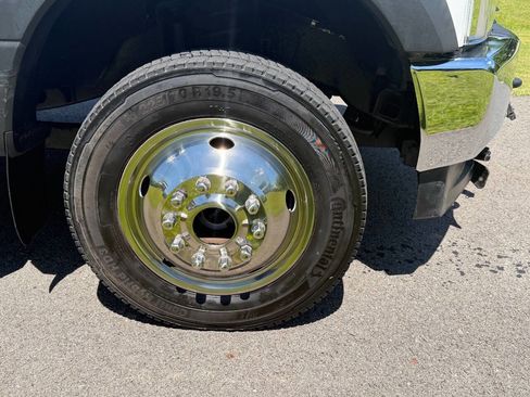 Used 2019 Ford F550 4x4 SuperCab Super Duty image 19