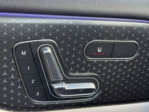 Used 2025 Mercedes-Benz GLB 250 image 13