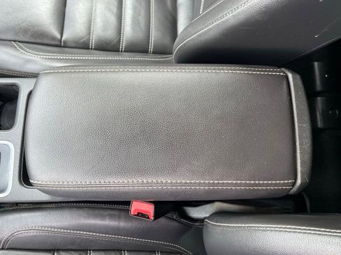 Used 2018 Ford Escape SEL w/ Ford Safe & Smart Package FWD image 25